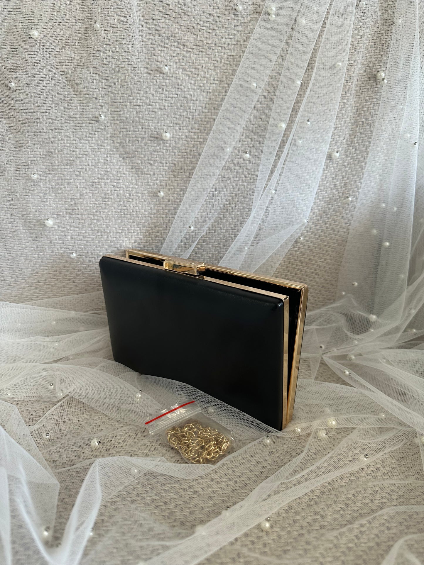 Matte Black | Clutch