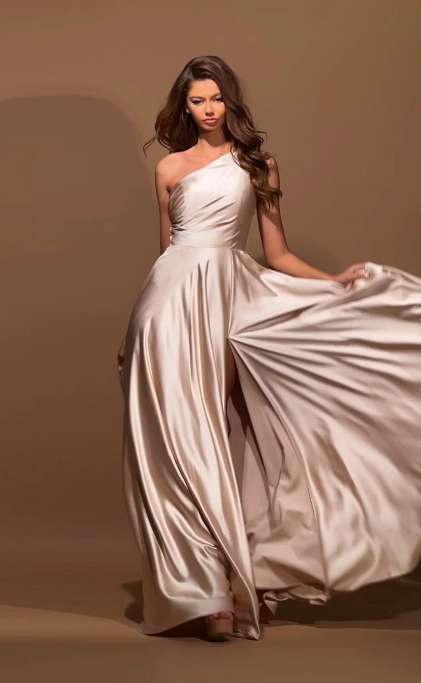 NBM1020 | Nicoletta