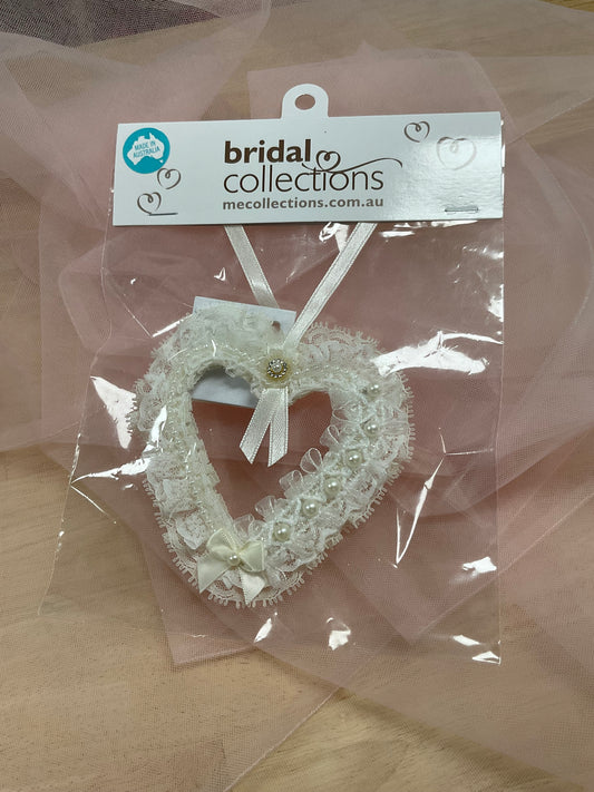 Heart Open Lace Frill Charm | Gifts