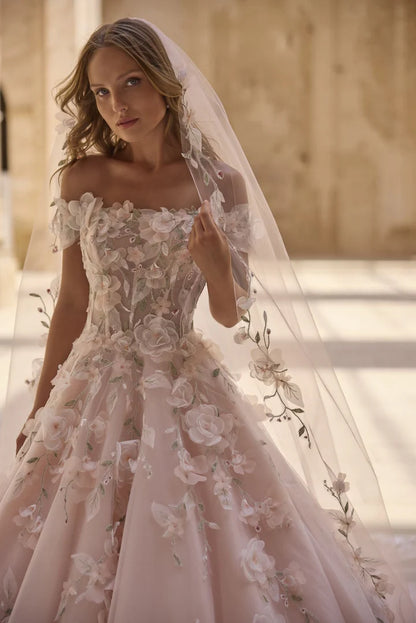 Hideko | Veni Infantino