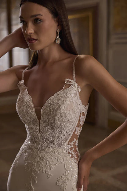 Adella | Veni Infantino