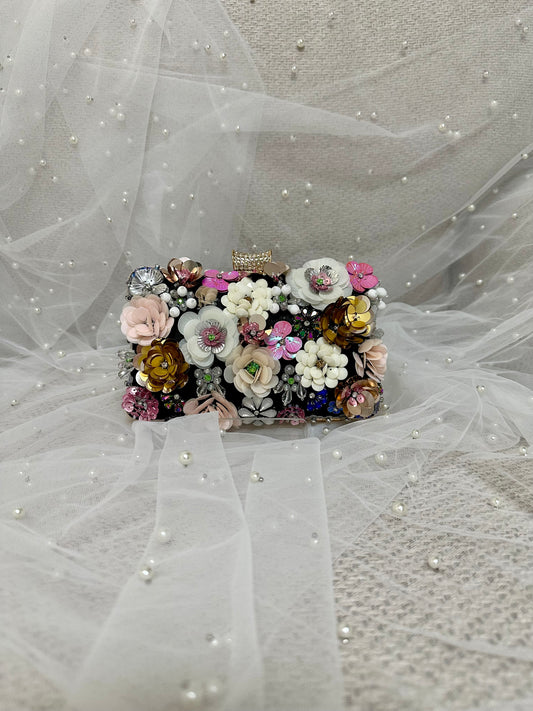 FLOWER MULTI BLACK | CLUTCH