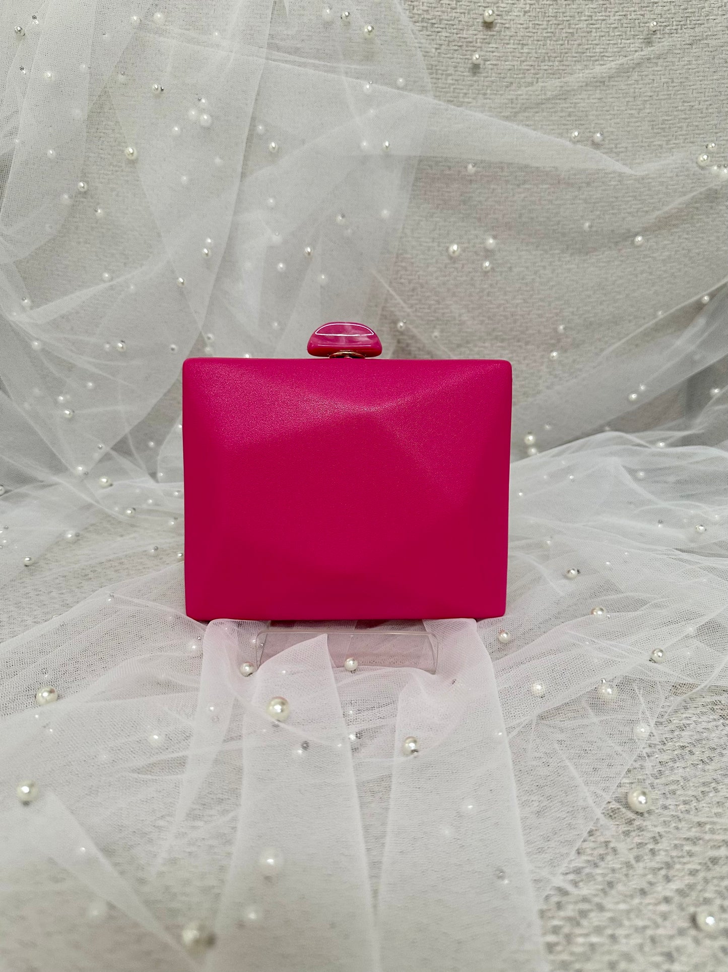 PINK SQUARE | CLUTCH