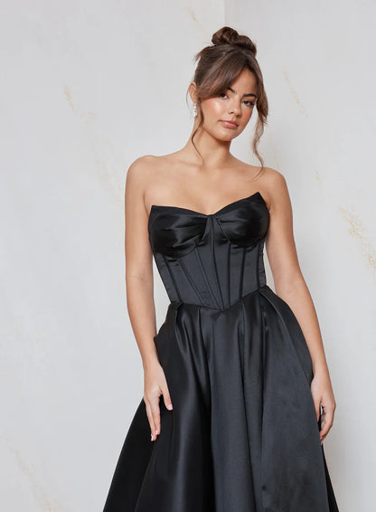 Della | Tania Olsen Designs