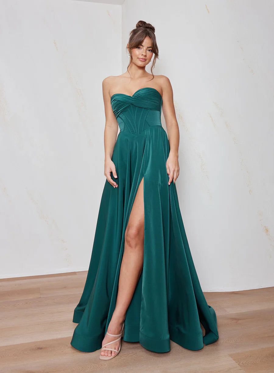 Carly | Tania Olsen Designs