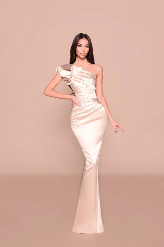 NBM1015 | Nicoletta