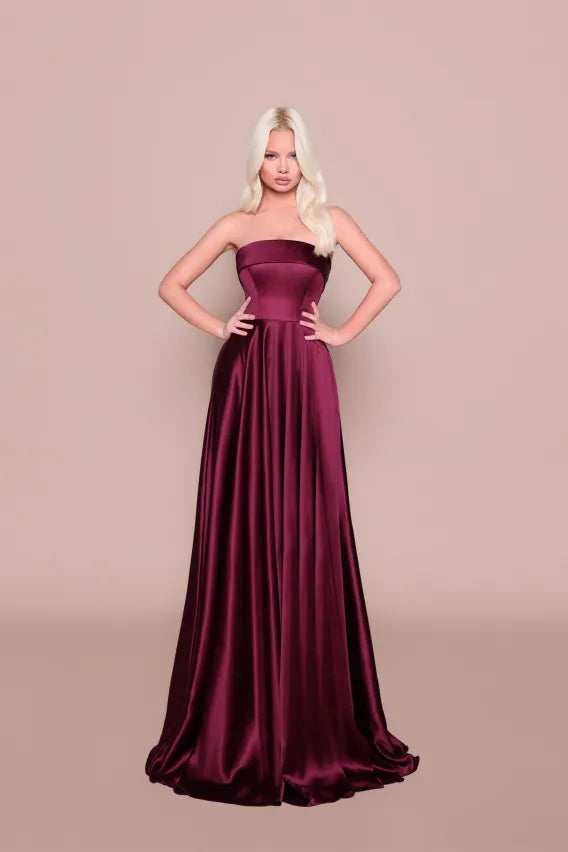 NBM3034 | Nicoletta