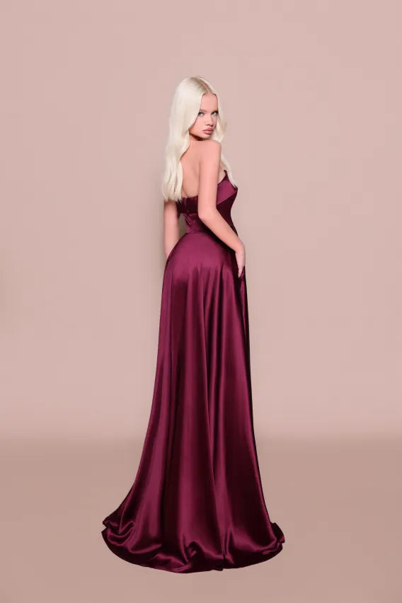NBM3034 | Nicoletta