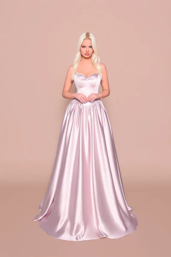 NBM3038 | Nicoletta