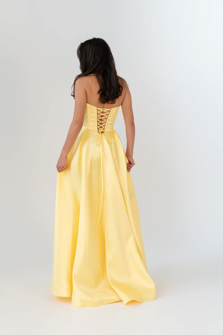 Della | Tania Olsen Designs