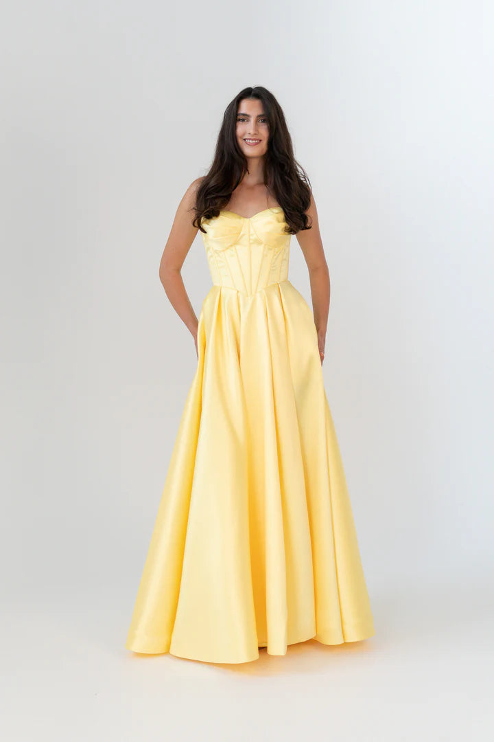 Della | Tania Olsen Designs